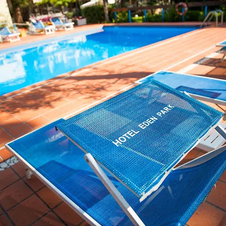 Eden Park 4* 迪亚诺马里纳