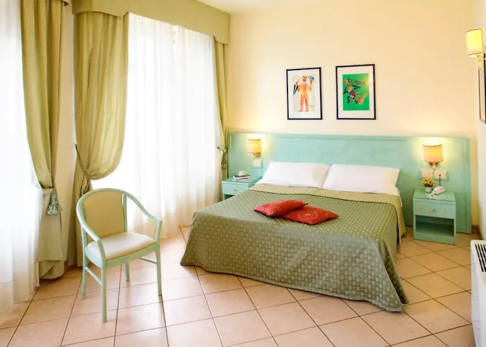 Eden Park Ξενοδοχείο Ντιάνο Μαρίνα