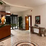 Eden Park Hotel 4*