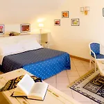 Eden Park Hotel