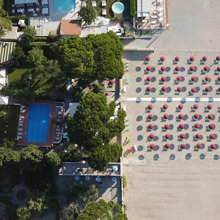 Eden Park Otel 4*