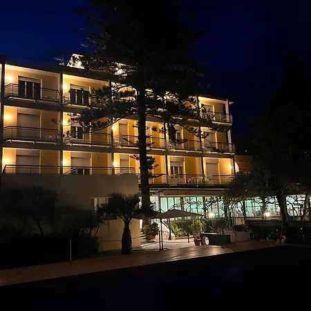 Eden Park Диано-Марина