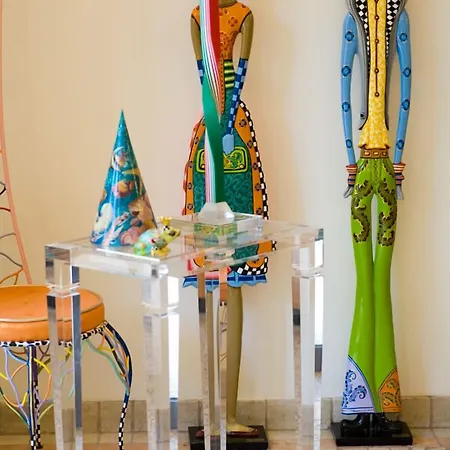 Отель Eden Park