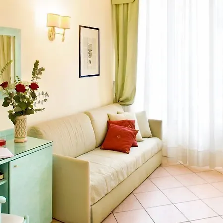 Eden Park Hotel 4*