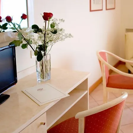 Eden Park Otel Diano Marina