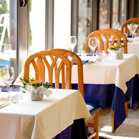 Eden Park Hotel