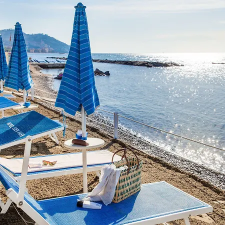 Eden Park Otel Diano Marina