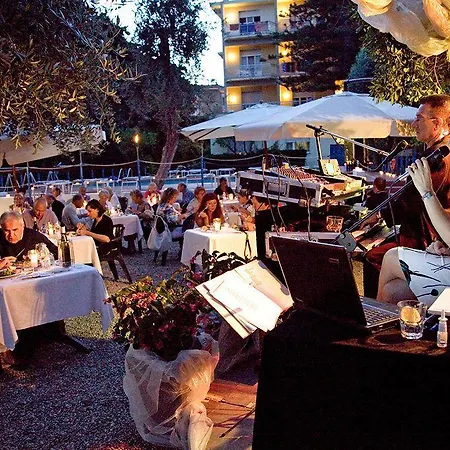 Hotell Eden Park Diano Marina